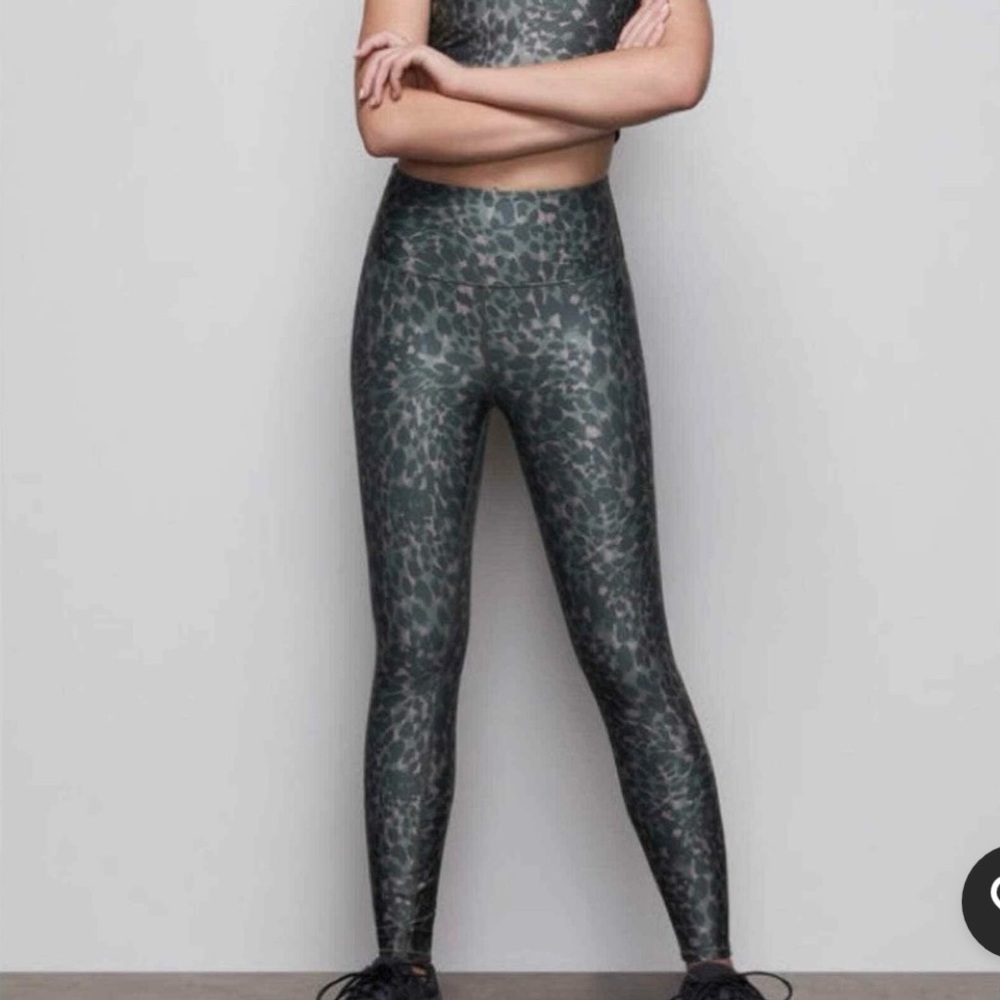NWOT - Good American Ferocious Olive Leopard Leggings, High Waist, Sz 8